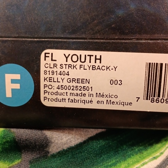 Speedo Performance swimwear green kids 6 nwt - Picture 2 of 3